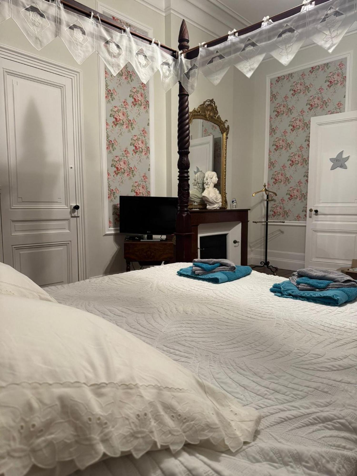 Chateau Moncassin Leyritz-Moncassin Buitenkant foto